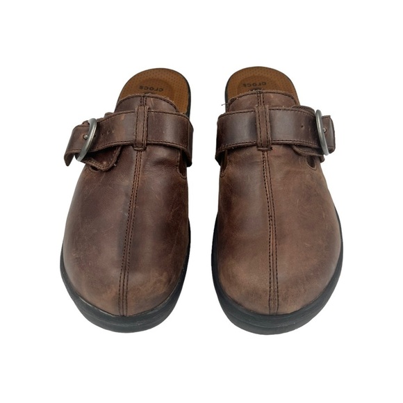 CROCS Cobbler Buckle Strap Leather Clogs Brown - Picture 4 of 11